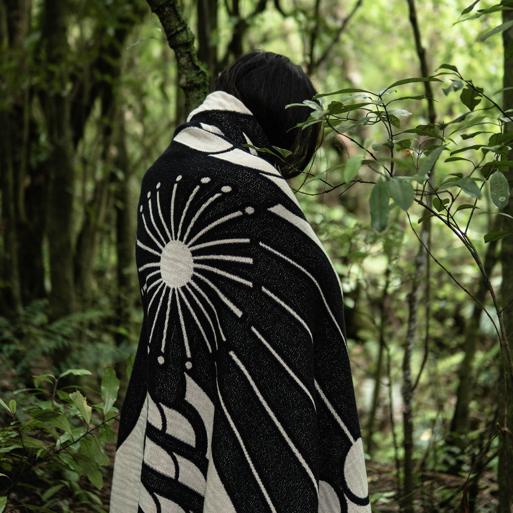 Titihuia Wooven Cotton Throw